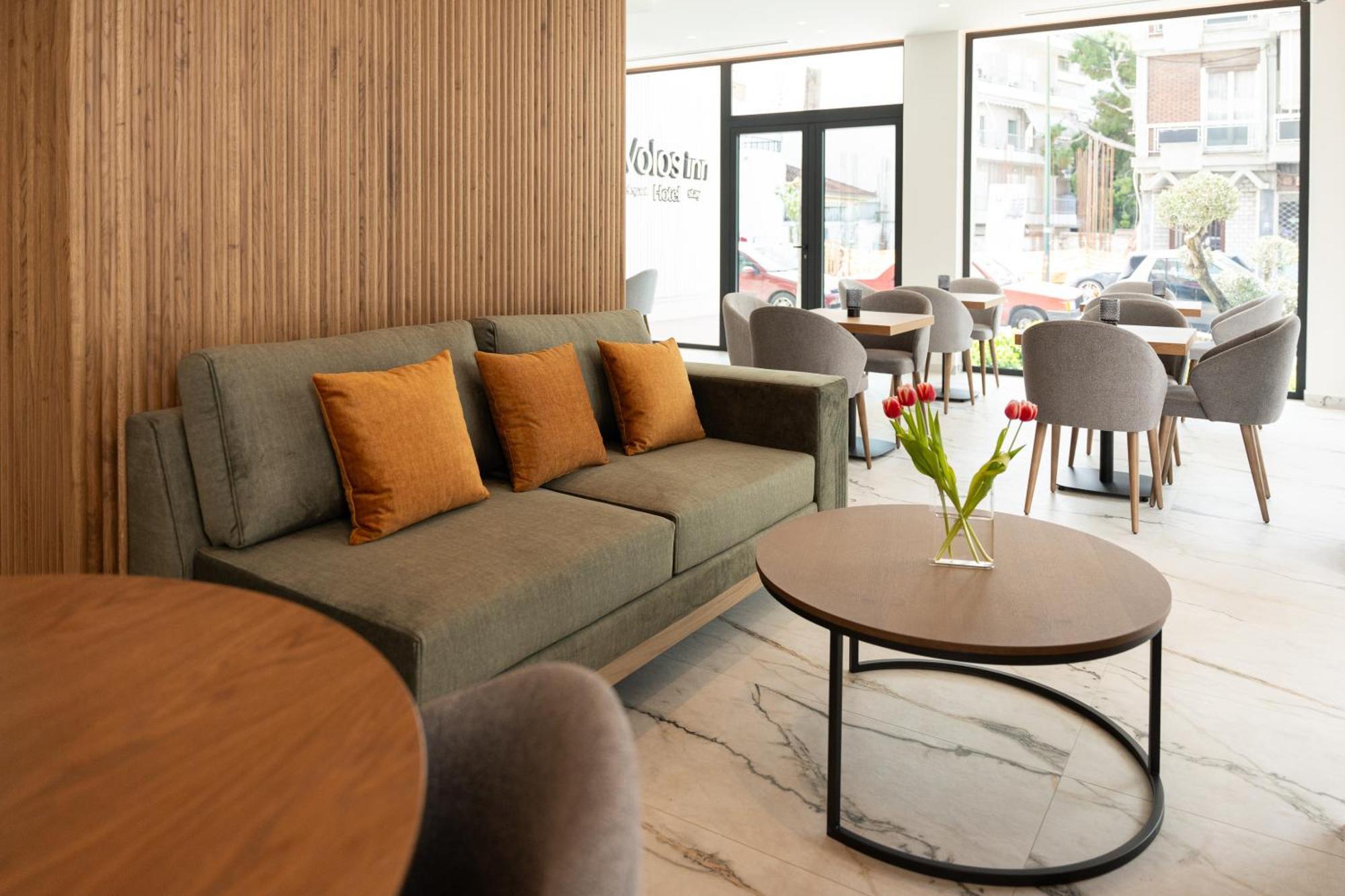 Volos Inn Hotel ภายนอก รูปภาพ
